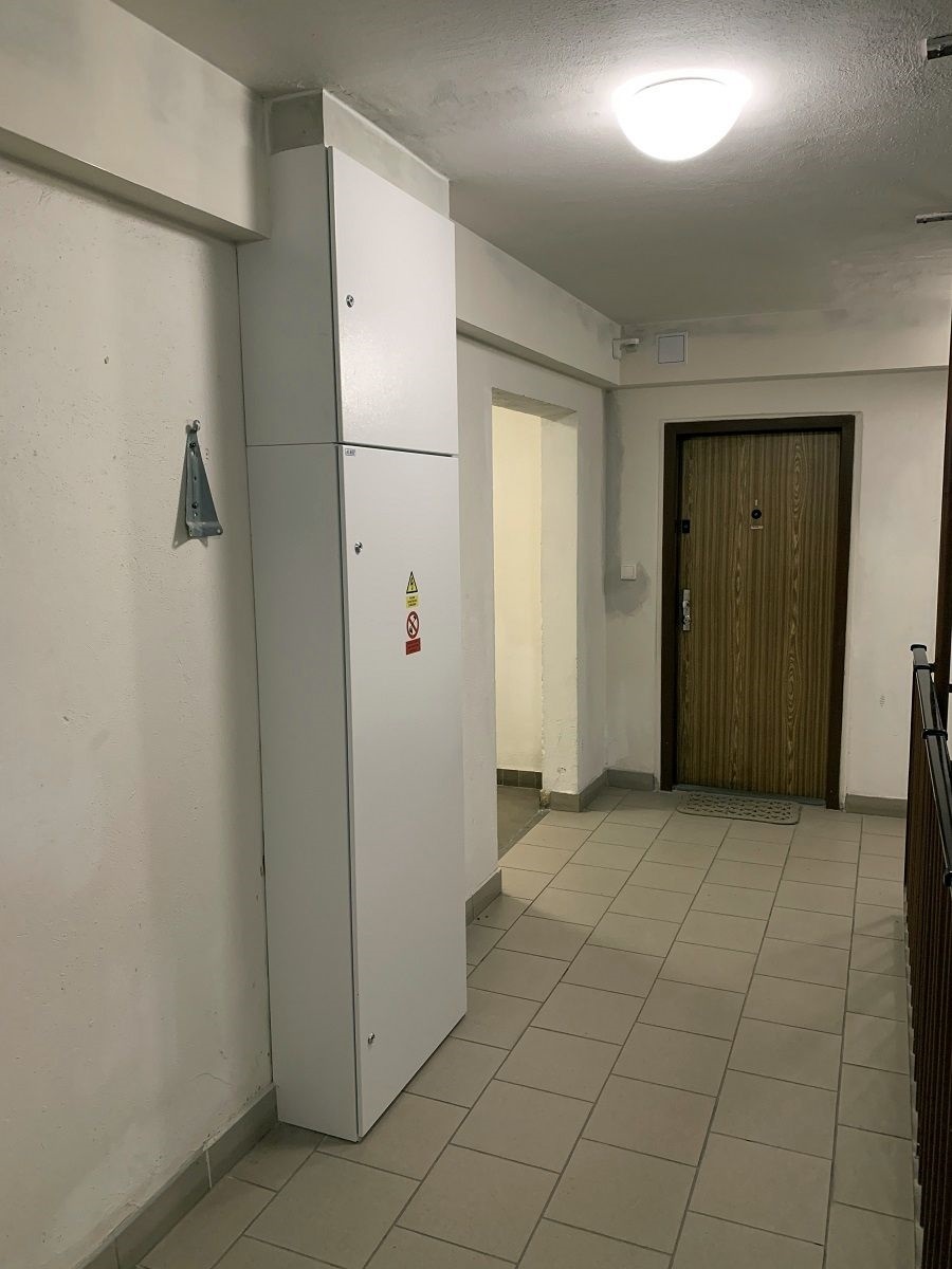 2018/9-2019/2, Praha 10 - Horní Měcholupy, Veronské náměstí 382, 383, 384 